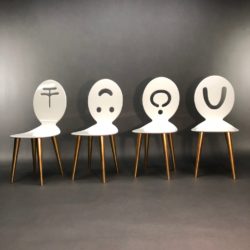 Lot de 4 chaises Figure Presenti Anna Gili Memphis Milano Série Limitée