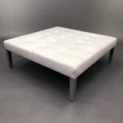 Pouf Monseigneur Philippe Starck pour Driade