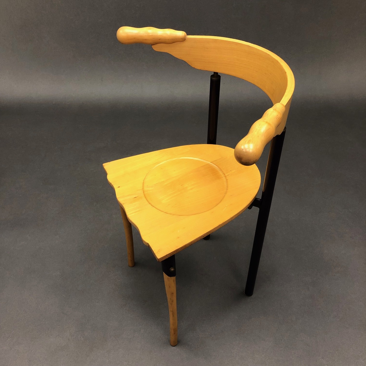 Chaise Jansky Borek Sipek pour Driade Chaise Jansky Borek Sipek pour Driade