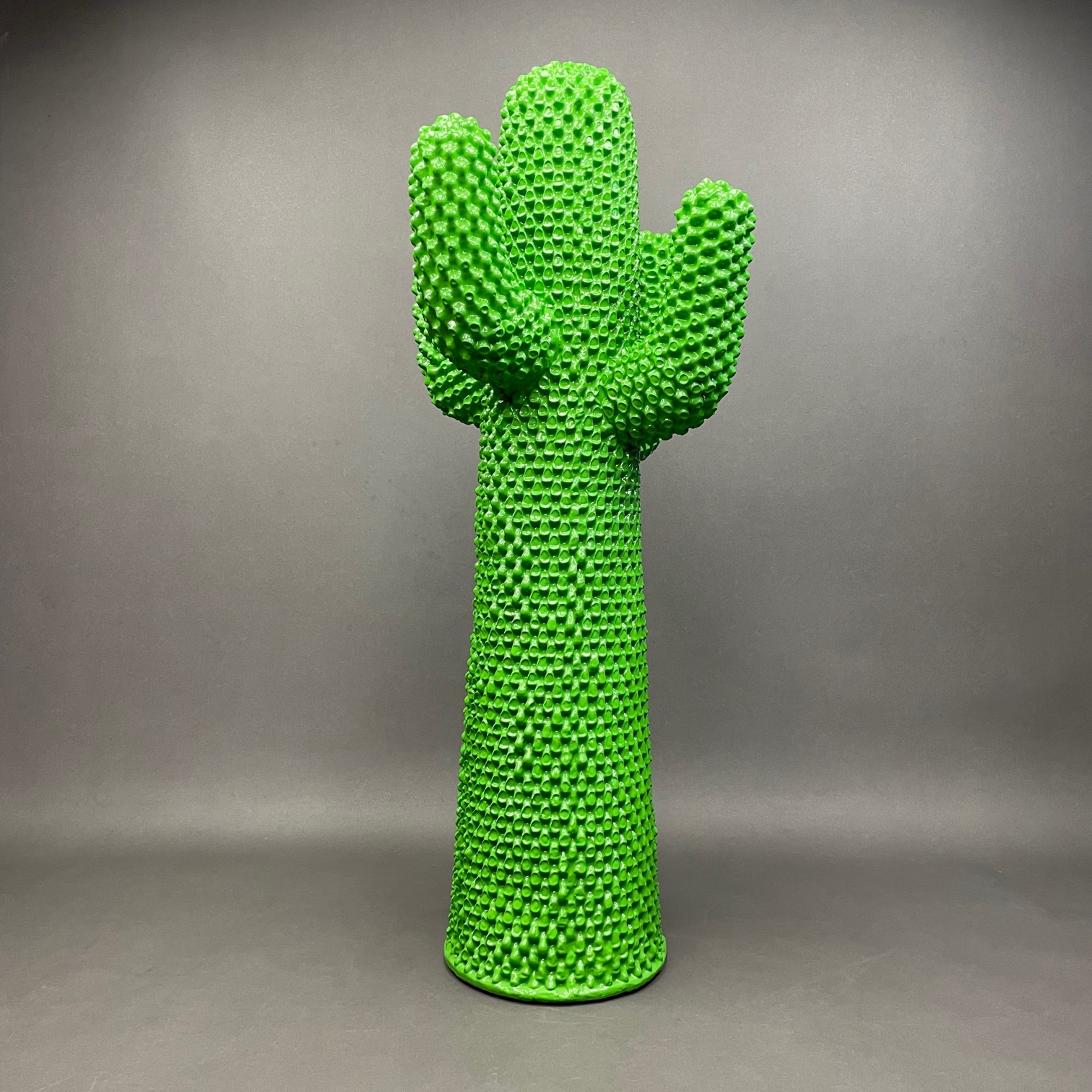 Portemanteau Cactus Another green Guido Drocco et Franco Mello Gufram Portemanteau Cactus Another green Guido Drocco et Franco Mello Gufram