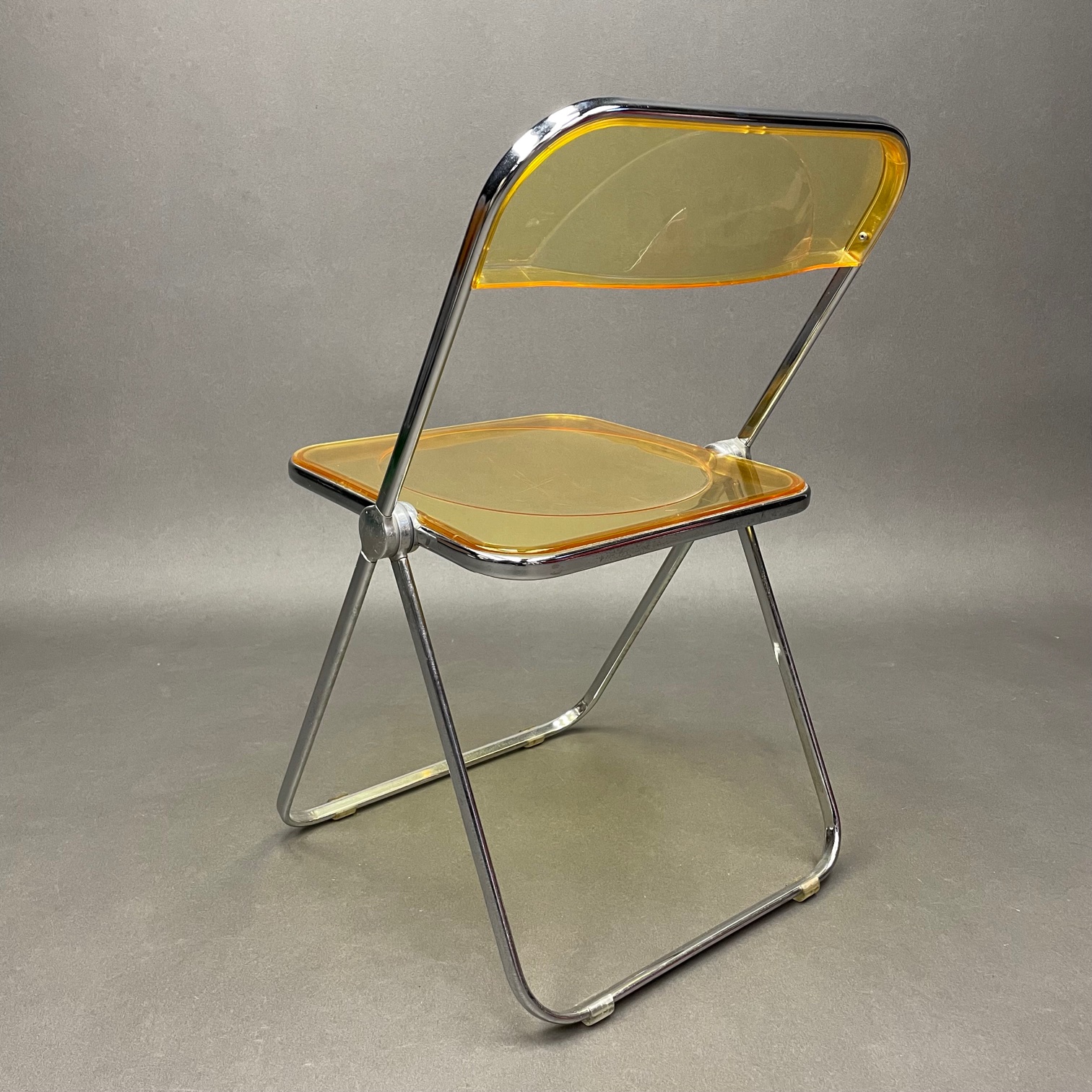 Lot de 6 Chaises Plia Jaune Giancarlo Piretti Anonima Castelli Lot de 6 Chaises Plia Jaune Giancarlo Piretti Anonima Castelli