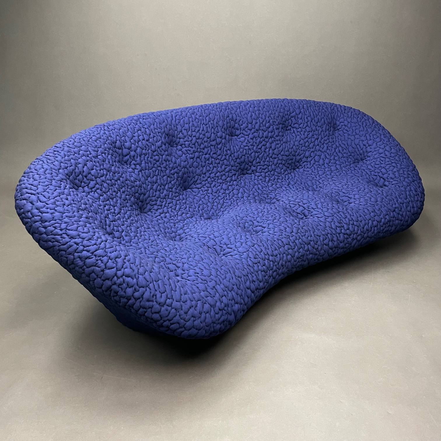 Canapé 3 places Ploum R & E Bouroullec Ligne Roset Canapé 3 places Ploum R & E Bouroullec Ligne Roset
