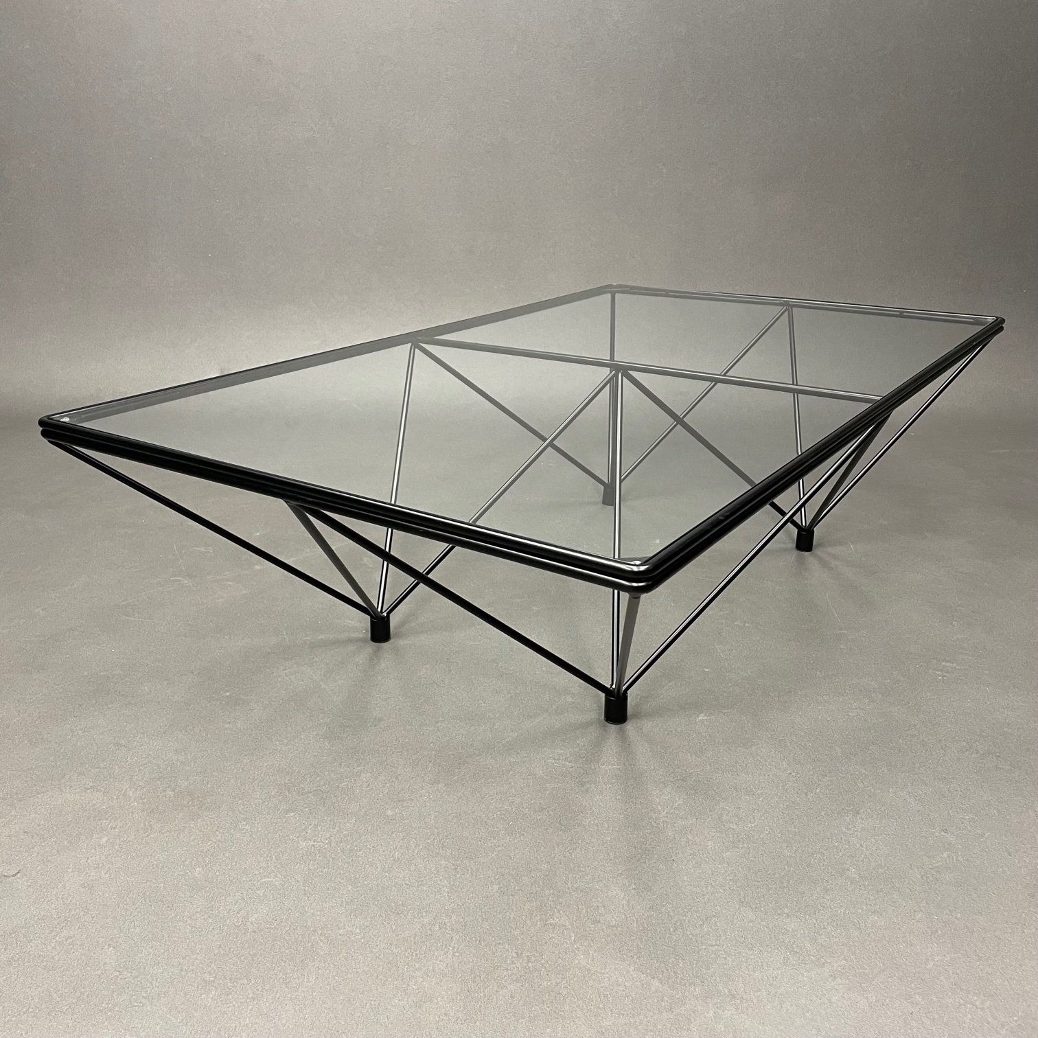 Table basse rectangulaire 120cmX70cm Alanda Paolo Piva B&B Italia Table basse rectangulaire 120cmX70cm Alanda Paolo Piva B&B Italia