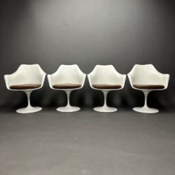 Lot de 4 fauteuils pivotants Tulipe Eero Saarinen Knoll
