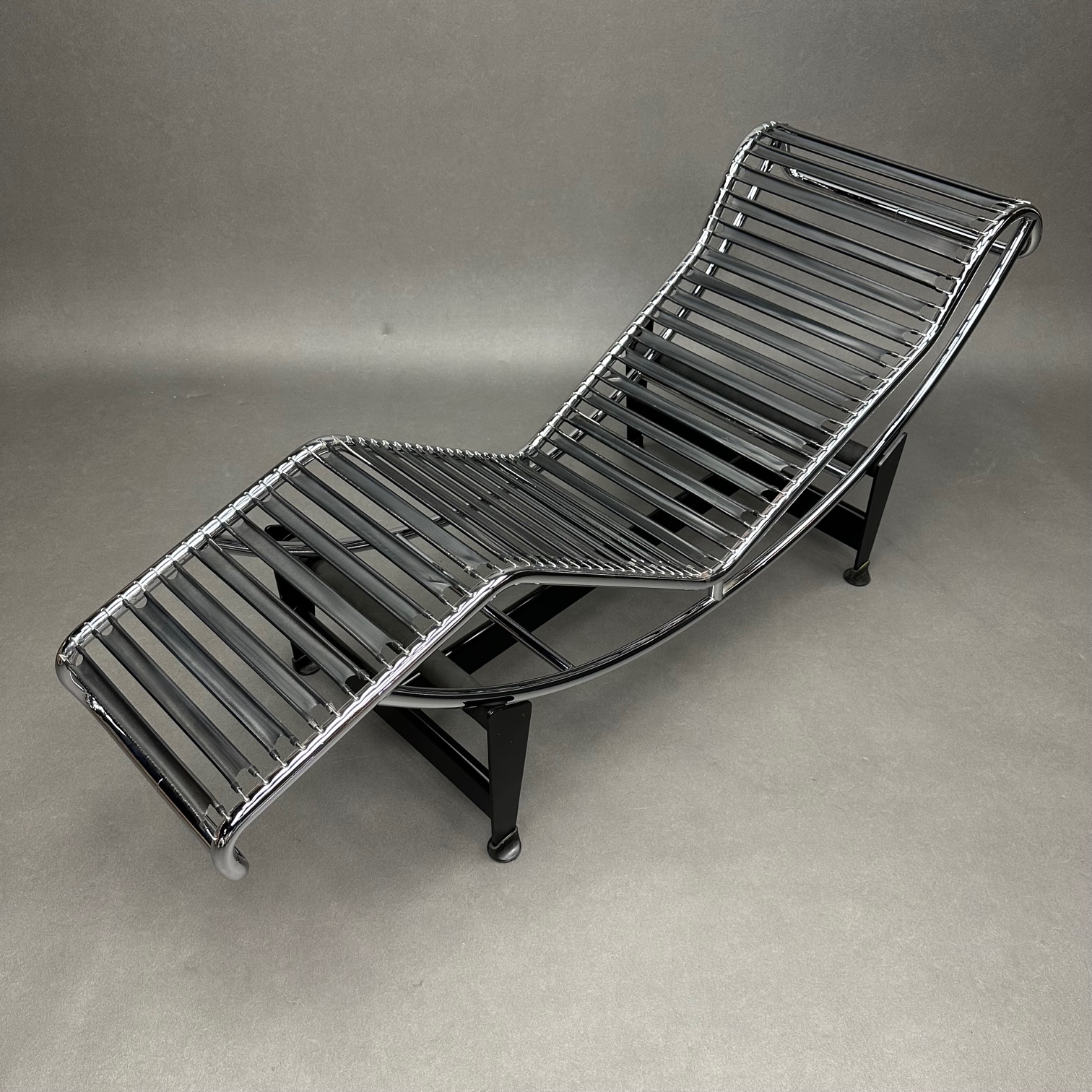 Chaise Longue LC4 Perriand Le Corbusier Jeanneret circa 1970 Chaise Longue LC4 Perriand Le Corbusier Jeanneret circa 1970