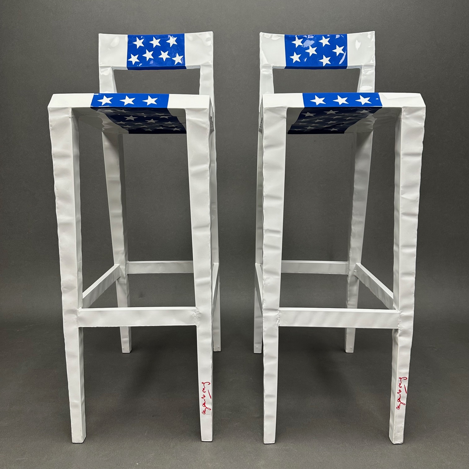 Lot de 2 Tabourets Mister Bugatti “America” Série limitée François Azambourg Cappellini N°31&32 Lot de 2 Tabourets Mister Bugatti “America” Série limitée François Azambourg Cappellini N°31&32