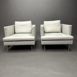Lot de 2 Fauteuils cuir Stricto Sensu Didier Gomez Cinna