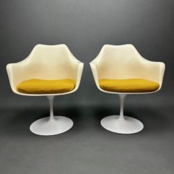 Lot de 2 fauteuils pivotants Tulipe Eero Saarinen Knoll