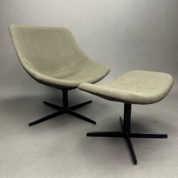 Fauteuil Auki avec ottoman Hee Welling Lapalma