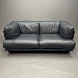Canapé cuir noir Poltrona Frau