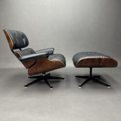 Lounge Chair avec Ottoman Charles & Ray Eames Mobilier International